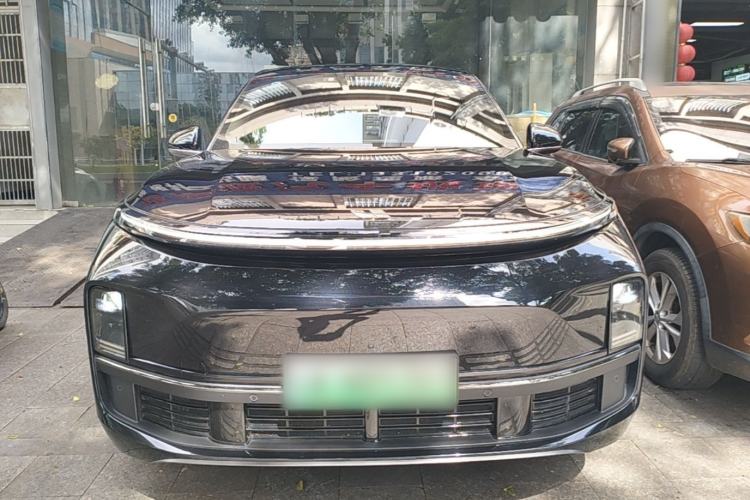 Used Li Auto L8 2023 Pro Model Front