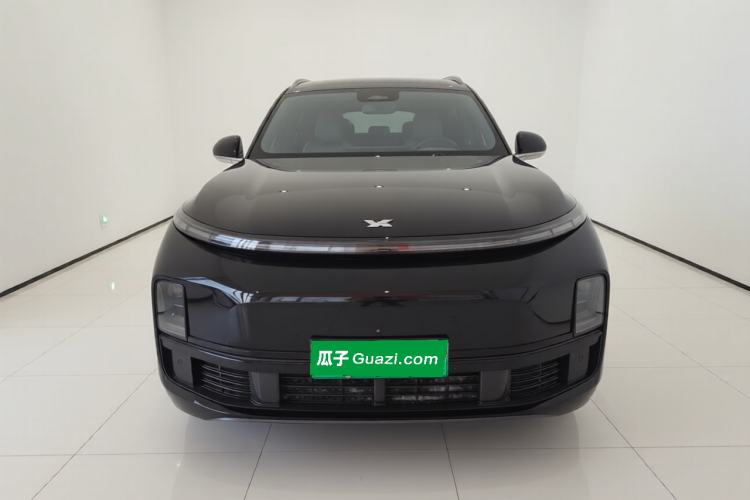 Used Li Auto L8 2023 Pro Model Front