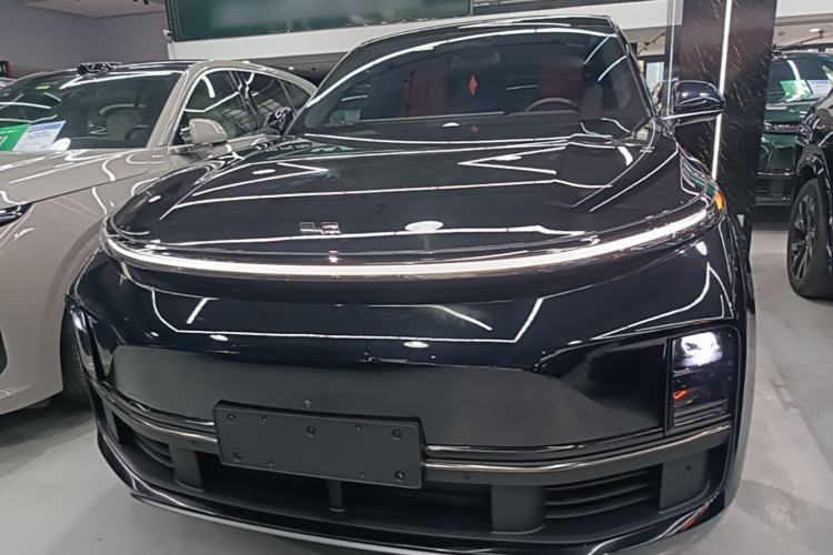 Used Li Auto L8 2023 Pro Model Front