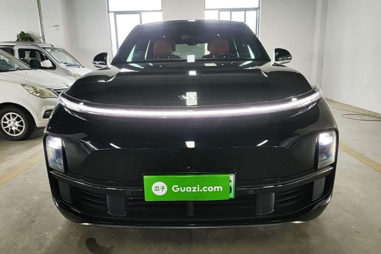 Used Li Auto L8 2023 Pro Model Front