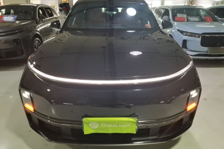 Used Li Auto L8 2023 Pro Model Front