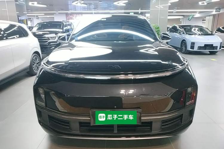 Used Li Auto L8 2023 Pro Model Front
