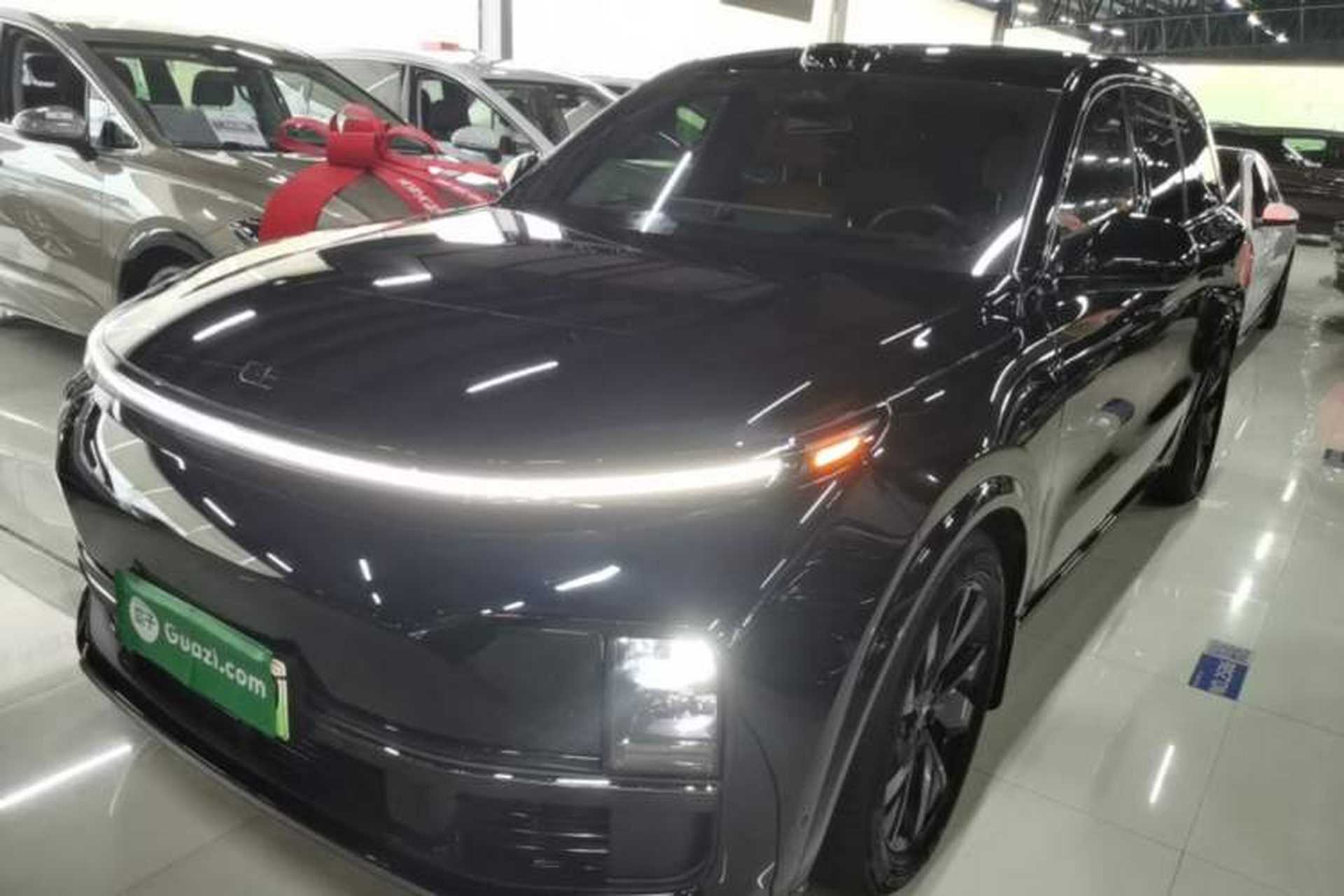 Used Li Auto L8 2023 Max model Front Left 45 Deg