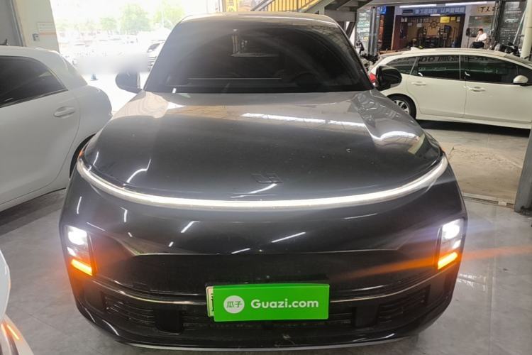 Used Li Auto L8 2023 Pro Model Front