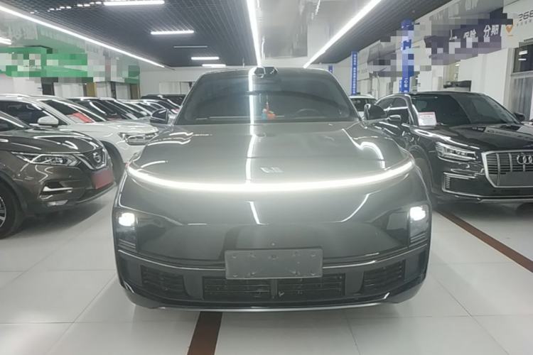 Used Li Auto L8 2023 Pro Model Front