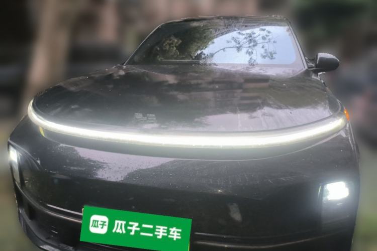 Used Li Auto L8 2023 Pro Model Front