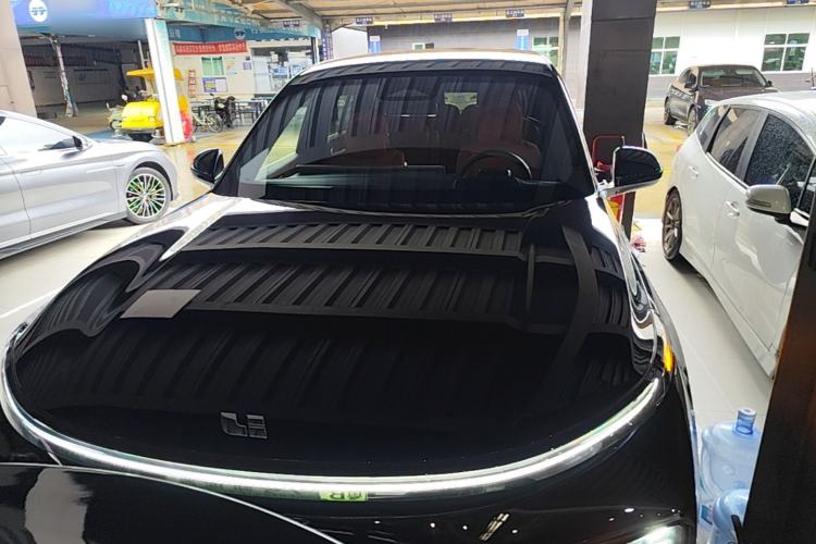 Used Li Auto L8 2023 Air model Front