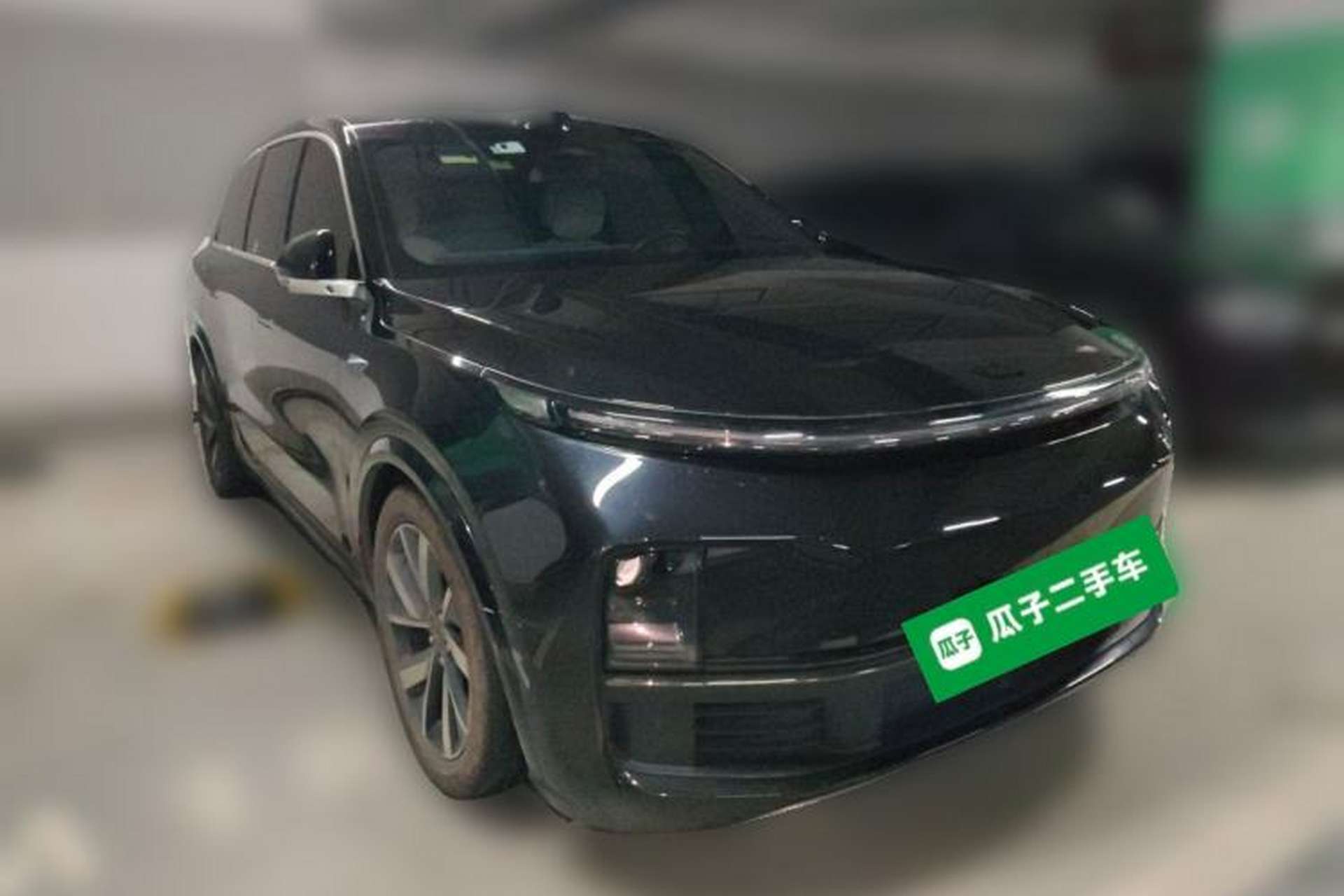 Used Li Auto L8 2023 Max model Front Right 45 Deg