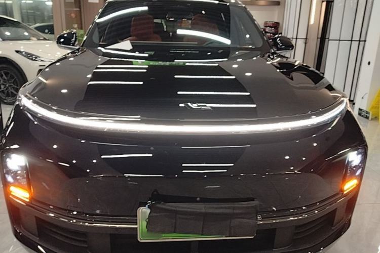 Used Li Auto L8 2023 Pro Model Front