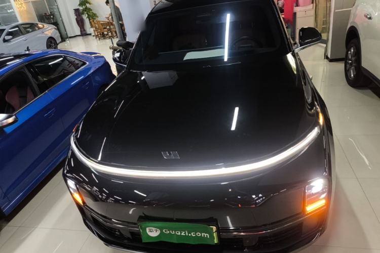Used Li Auto L8 2023 Pro Model Front