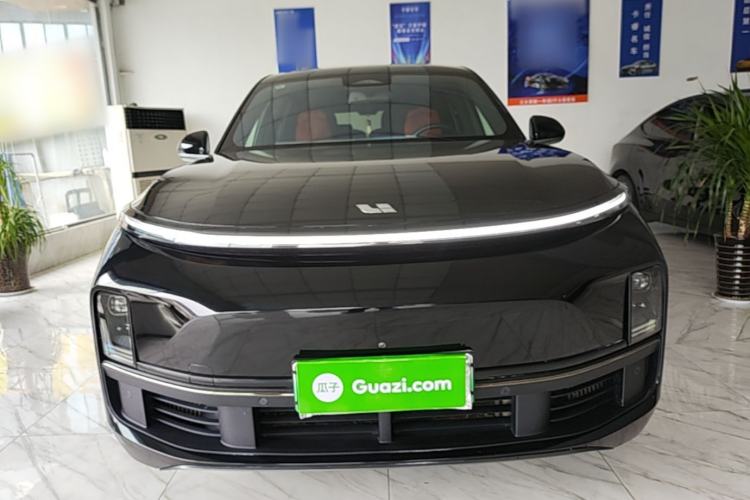 Used Li Auto L8 2023 Pro Model Front