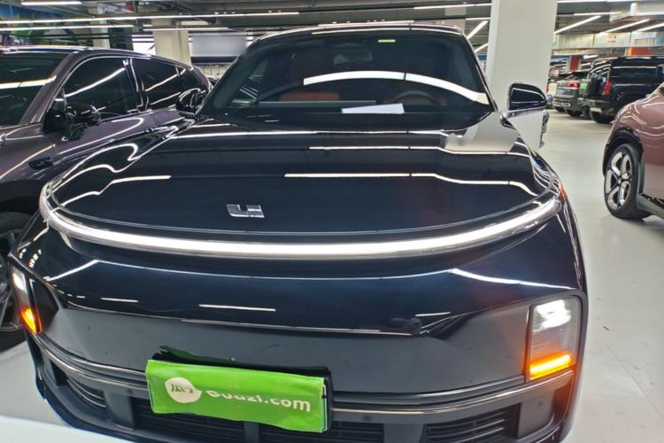 Used Li Auto L8 2023 Pro Model Front