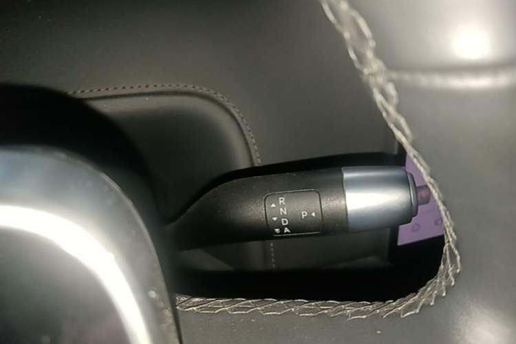 Used Li Auto L8 2023 Air model Gear Lever