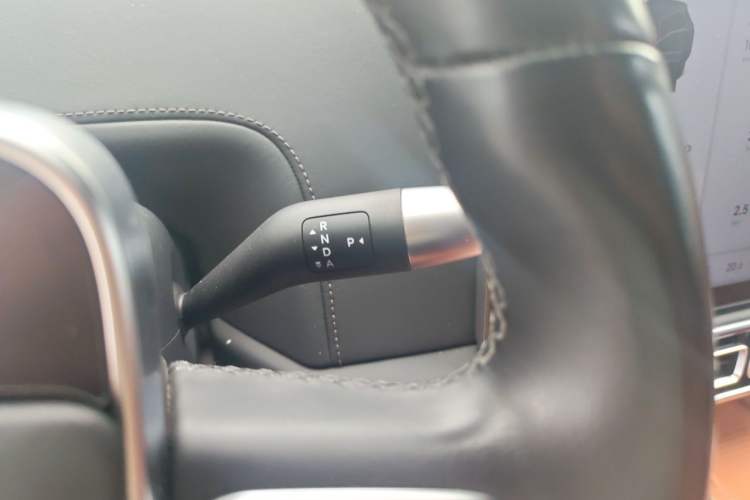 Used Li Auto L8 2023 Pro Model Gear Lever