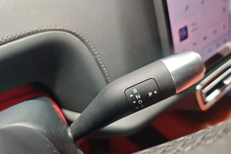 Used Li Auto L8 2023 Pro Model Gear Lever
