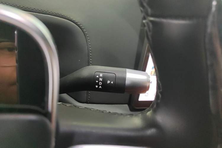 Used Li Auto L8 2023 Pro Model Gear Lever