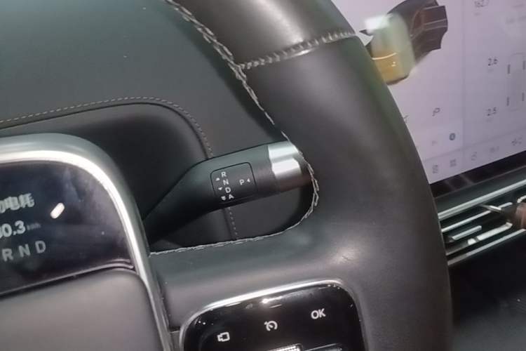 Used Li Auto L8 2023 Pro Model Gear Lever