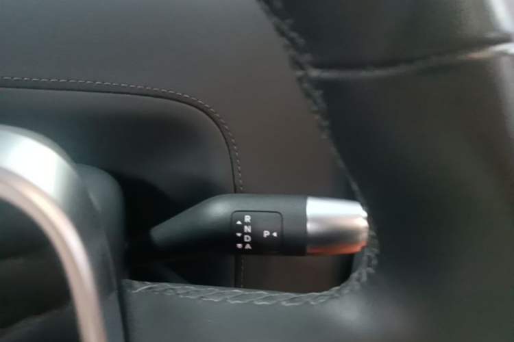 Used Li Auto L8 2023 Pro Model Gear Lever