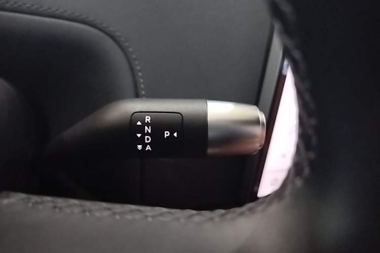 Used Li Auto L8 2023 Pro Model Gear Lever