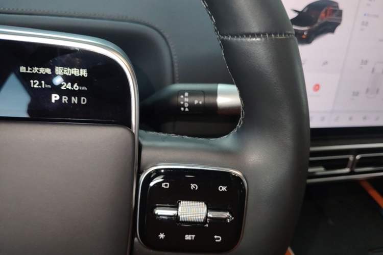 Used Li Auto L8 2023 Pro Model Gear Lever