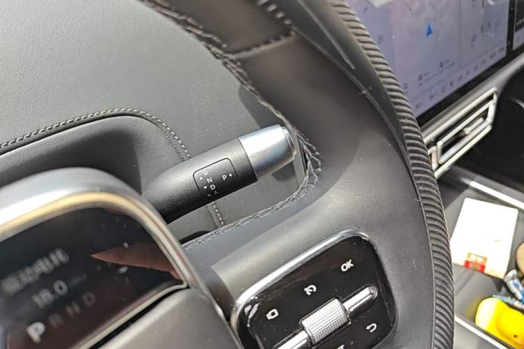 Used Li Auto L8 2023 Pro Model Gear Lever