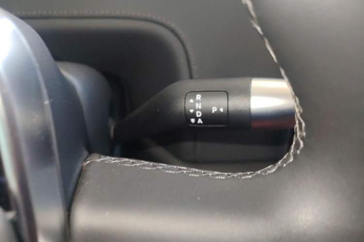 Used Li Auto L8 2023 Pro Model Gear Lever