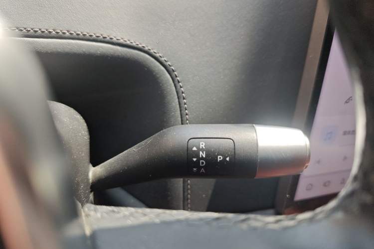 Used Li Auto L8 2023 Pro Model Gear Lever