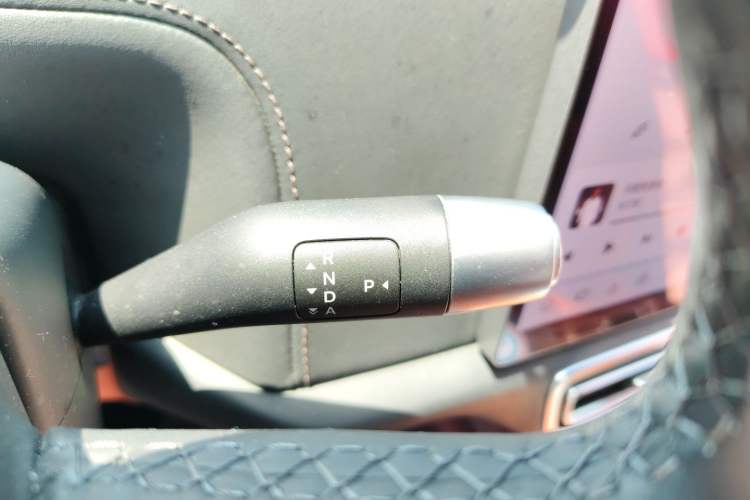 Used Li Auto L8 2023 Pro Model Gear Lever