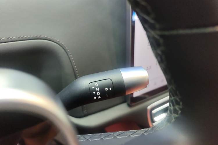 Used Li Auto L8 2023 Pro Model Gear Lever
