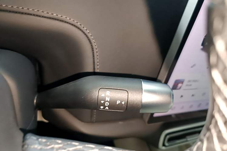 Used Li Auto L8 2023 Pro Model Gear Lever