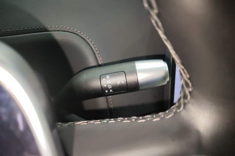 Used Li Auto L8 2023 Pro Model Gear Lever