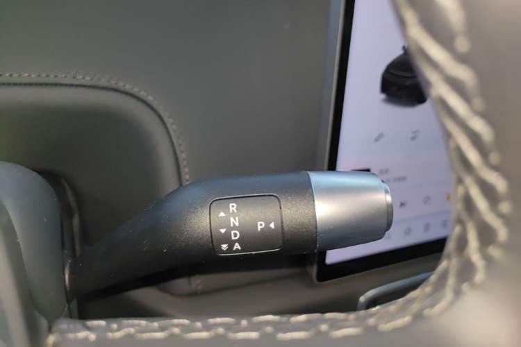 Used Li Auto L8 2023 Pro Model Gear Lever