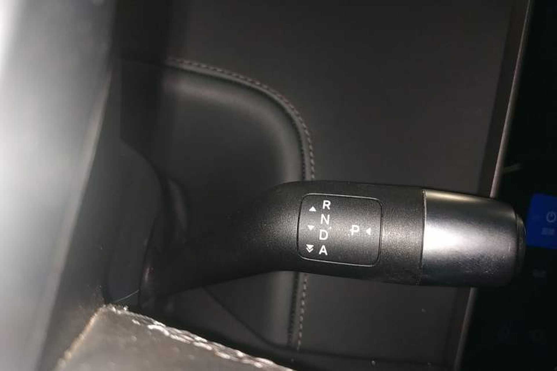 Used Li Auto L8 2023 Pro Model Gear Lever