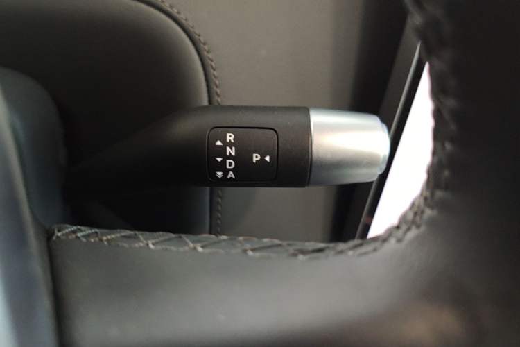 Used Li Auto L8 2023 Air model Gear Lever