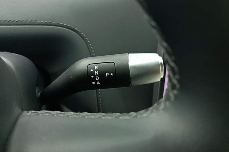 Used Li Auto L8 2023 Pro Model Gear Lever