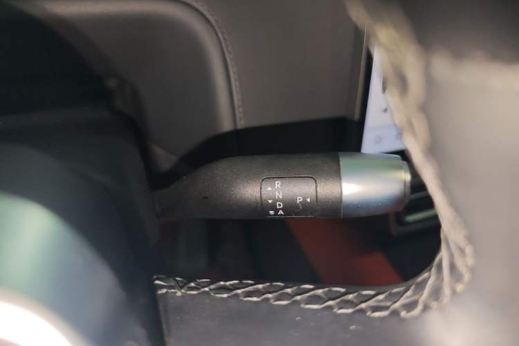 Used Li Auto L8 2023 Max model Gear Lever