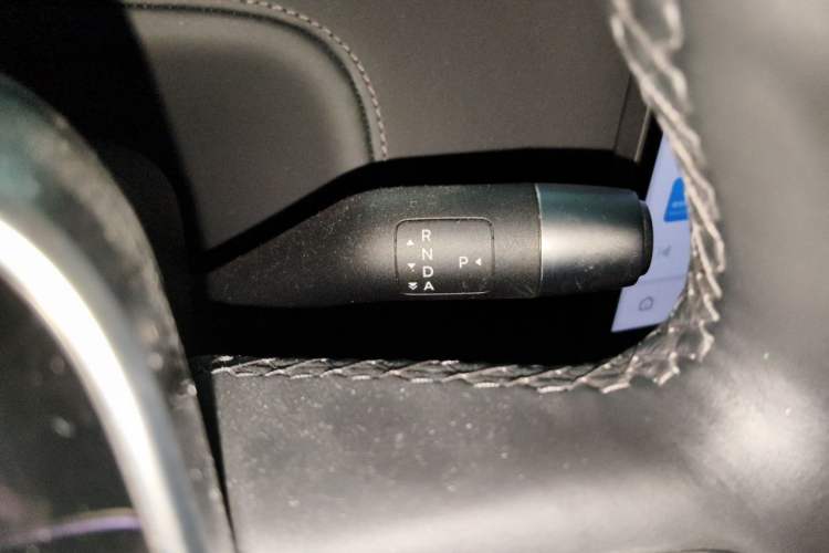 Used Li Auto L8 2023 Air model Gear Lever