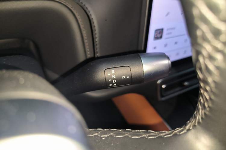 Used Li Auto L8 2023 Air model Gear Lever