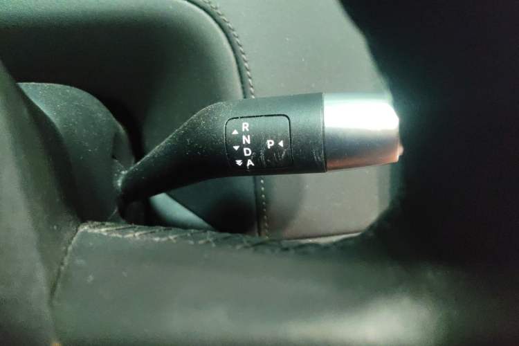 Used Li Auto L8 2023 Air model Gear Lever