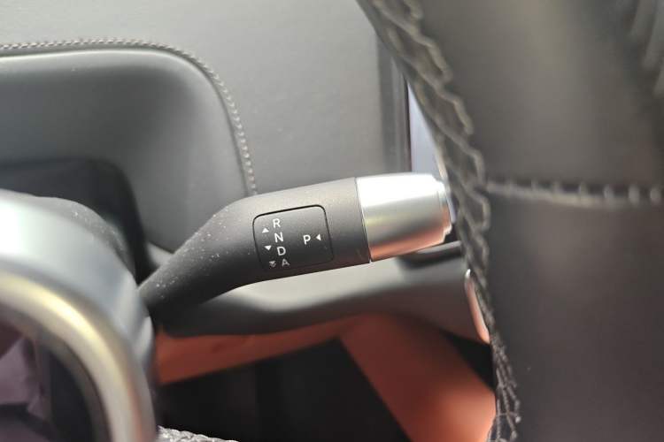 Used Li Auto L8 2023 Max model Gear Lever