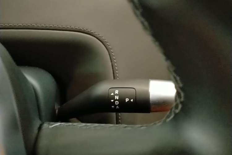 Used Li Auto L8 2023 Pro Model Gear Lever