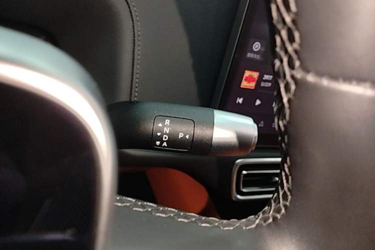 Used Li Auto L8 2023 Pro Model Gear Lever