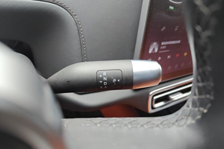 Used Li Auto L8 2023 Max model Gear Lever