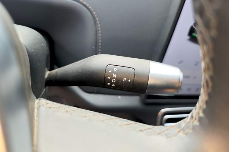 Used Li Auto L8 2023 Air model Gear Lever