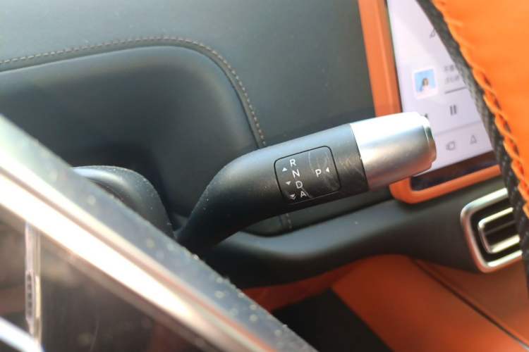 Used Li Auto L8 2023 Pro Model Gear Lever