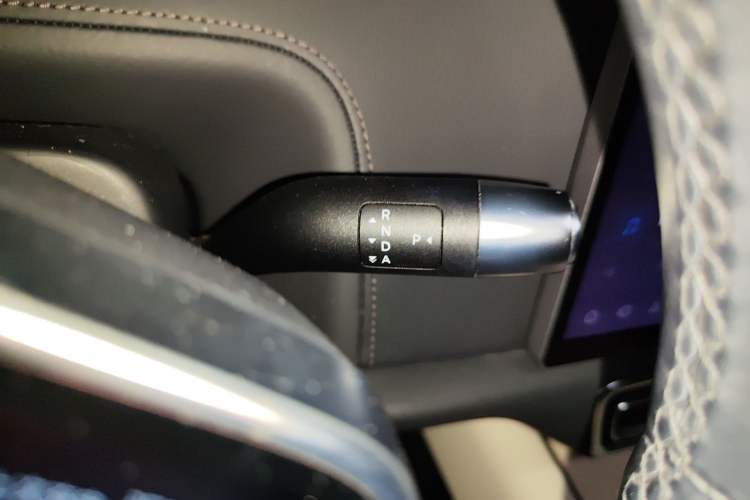 Used Li Auto L8 2023 Pro Model Gear Lever