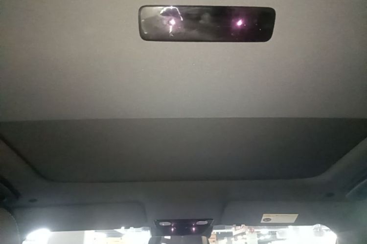 Used Li Auto L8 2023 Air model Headliner