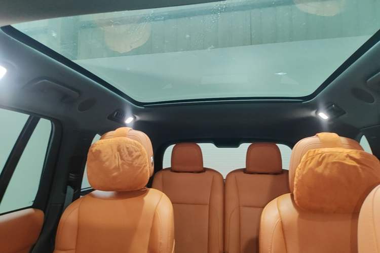 Used Li Auto L8 2023 Air model Headliner