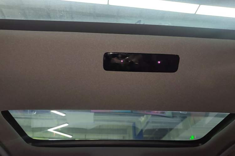 Used Li Auto L8 2023 Pro Model Headliner