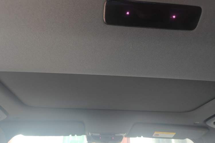 Used Li Auto L8 2023 Pro Model Headliner